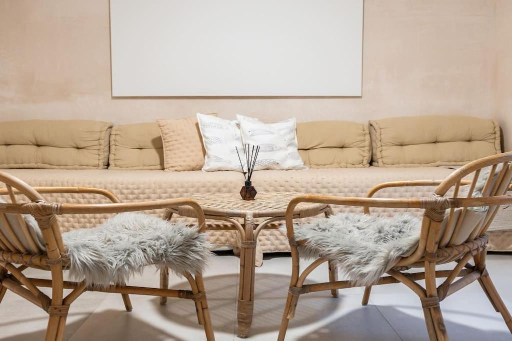 Appartamento Exclusivo Bajo Frente Al Mar - Playa La Caleta Málaga