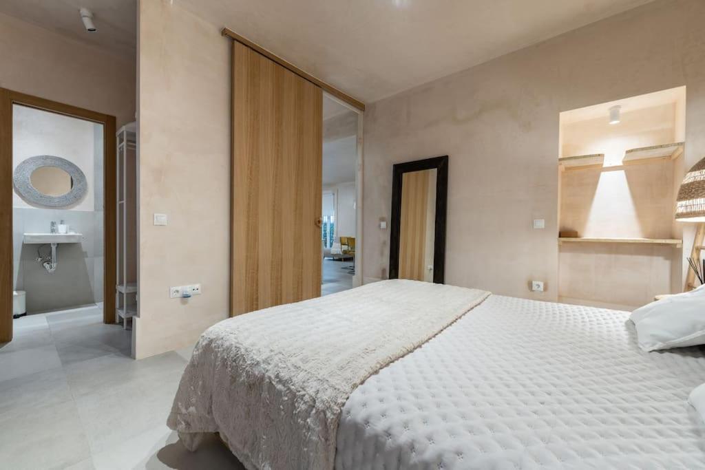 Exclusivo Bajo Frente Al Mar - Playa La Caleta Appartement *