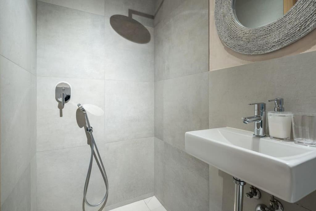 Exclusivo Bajo Frente Al Mar - Playa La Caleta Appartamento