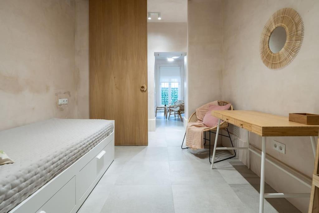Exclusivo Bajo Frente Al Mar - Playa La Caleta Appartement *