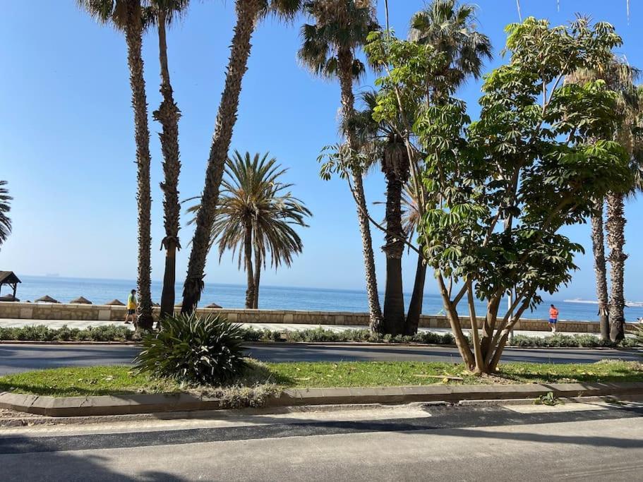 Exclusivo Bajo Frente Al Mar - Playa La Caleta Appartamento Málaga